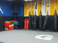 -成杰格斗·拳击·柔术·防身术(建设路店)