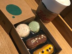 -星巴克(宁波东门银泰店)