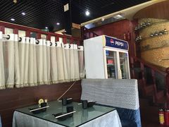 76号大盘鸡-巴扎美食·新疆菜·西域歌舞表演餐厅(新疆大厦店)