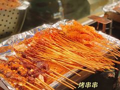 -大中华希尔顿酒店-念自助餐·嗨啤·小龙虾