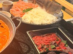 -鹿鸣山草本茶香火锅(园西路店)