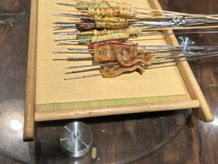 -破瓦寒窑·地摊烤羊排