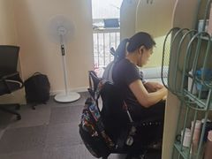 -蜜蜂读书·24h自习室(角门西店)