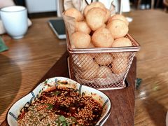 -金孔雀德宏傣味餐馆(魏公村店)