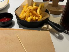 -必胜客(松雷店)