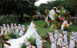 -花田喜事婚礼定制