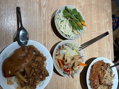 -红猪卤肉饭(大西洋美食城店)