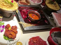 -二荆条·蜀鲜汇城市森林火锅