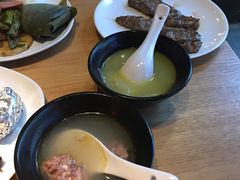 土鸡炖岩耳-印象鲵宴·张家界地标美食名片(溪布街店)