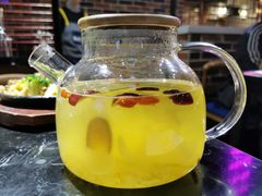 蜜炼银耳雪梨汤-鹤江桥·红油牛肉粉(SKP店)