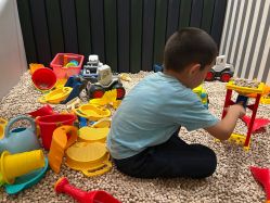 -奈尔宝·儿童乐园·亲子餐厅(华采天地店)