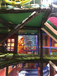 -kidsland(颐堤港店)