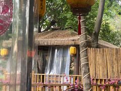 -二荆条·蜀鲜汇城市森林火锅