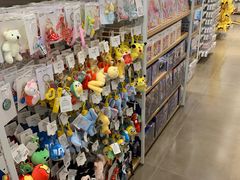 -名创优品(万达广场河东店)