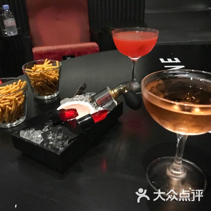 blackstone magic bar 魔术酒吧图片-北京live house-大众点评网