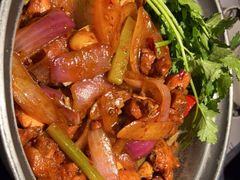 -禄婶鸡煲·打边炉