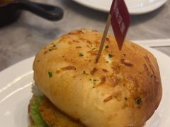 -必胜客(余姚五彩城店PH店)