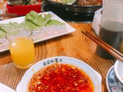 -碟滋味牛肉串串香火锅(田盛街店)