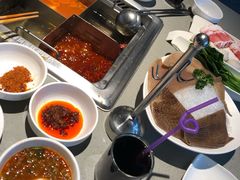 -海底捞火锅(银泰中心店)
