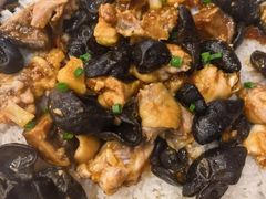 笼仔清远鸡蒸饭-万山楼海鲜酒家·二十三年老字号