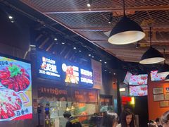 -威记烧嘢·南宁烧烤·超级生牛(绿地店)