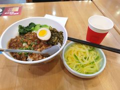 -李先生牛肉面大王(成都东站西广场店)