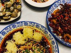 -临界音乐酒馆·小龙虾·江湖菜(华熙LIVE·鱼洞店)
