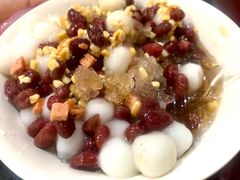 冰汤圆-储奇门鳝鱼火锅(总店)