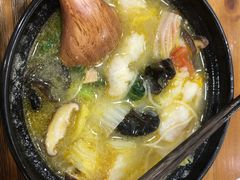 鱼片麻辣烫-金陵杨胖子·砂锅麻辣烫(金轮新天地店)