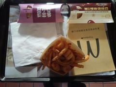 -麦当劳(乳山路店)