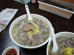 -潮镇老尾牛杂(环城西路店)