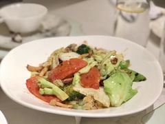 -闻见中国海南菜(K11店)
