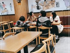 大堂-三好食堂(煎饺·馄饨·肉饼米线·盛世广场店)