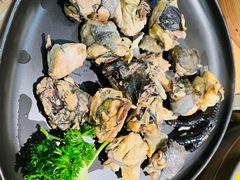 -一朵菌·野生菌探索家火锅(南亚店)