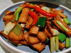 腊八蒜炒杏鲍菇-新加坡瑞珍•海河观景餐厅