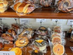 -雀食面包店(钟楼店)