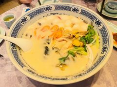 极品鱼头皇-山外山菜馆(玉泉路店)