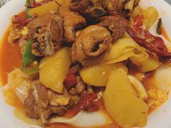 新疆大盘鸡-巴扎美食·新疆菜·西域歌舞表演餐厅(新疆大厦店)