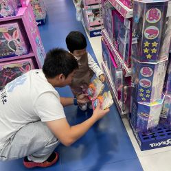 -玩具反斗城(万象汇店)