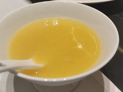 -红鼎豆捞·非遗鲍皇汤火锅(宝丰路店)