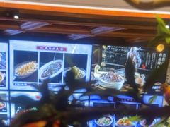 -八府香鸭·啫啫煲(华山路店)