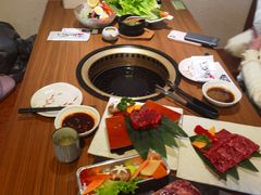 -炼火烤肉店