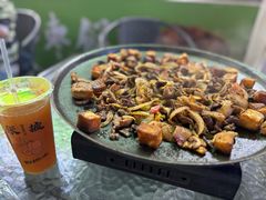 -老周炒拨拉(甘州总店)