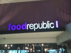 门面-大食代(东荟城店)