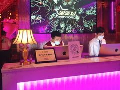 -TOP星派对KTV(珠影星光城店)