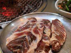 -牛信亭韩国料理·炭火烤肉(紫藤路店)