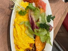 照烧肥牛蛋包饭-玛格萝妮比萨屋(四平店)