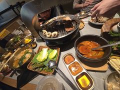 -草家酱蟹炭火烤肉店(珲春南路一店)