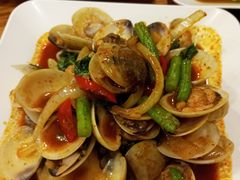 -两兄弟Song Pee Nong(2号店)