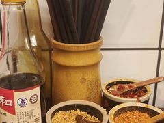 -矮子粉店1985·长沙米粉(湘春路店)